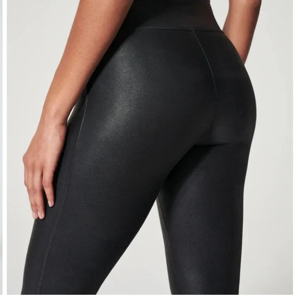 NWT Spanx Faux Leather Leggings Black - Picture 3 of 4